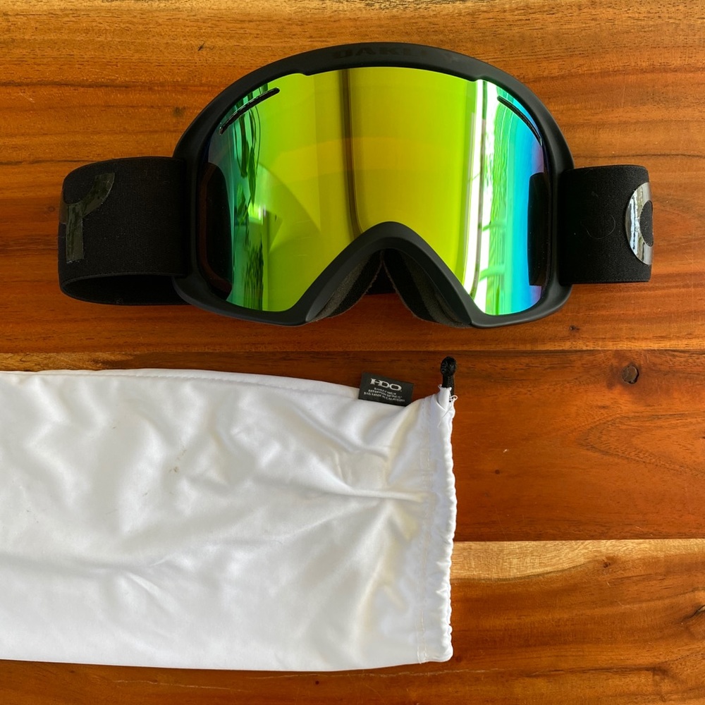 Oakley Blackout FacPilot Ski Goggles